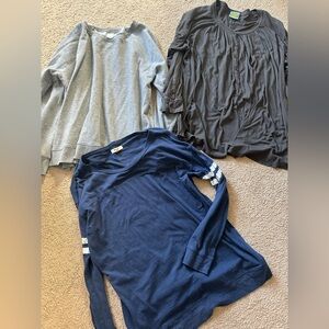 Bundle of women’s large tops